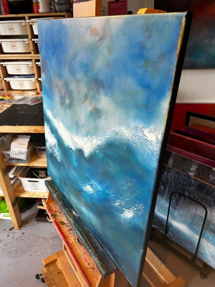 Detail Cold Light Sandsend - Painting by Andy Taylor